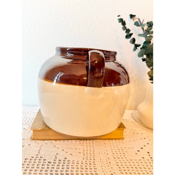 Large Stoneware Two Toned Brown and Beige Bean Crock - Picture 4 of 4